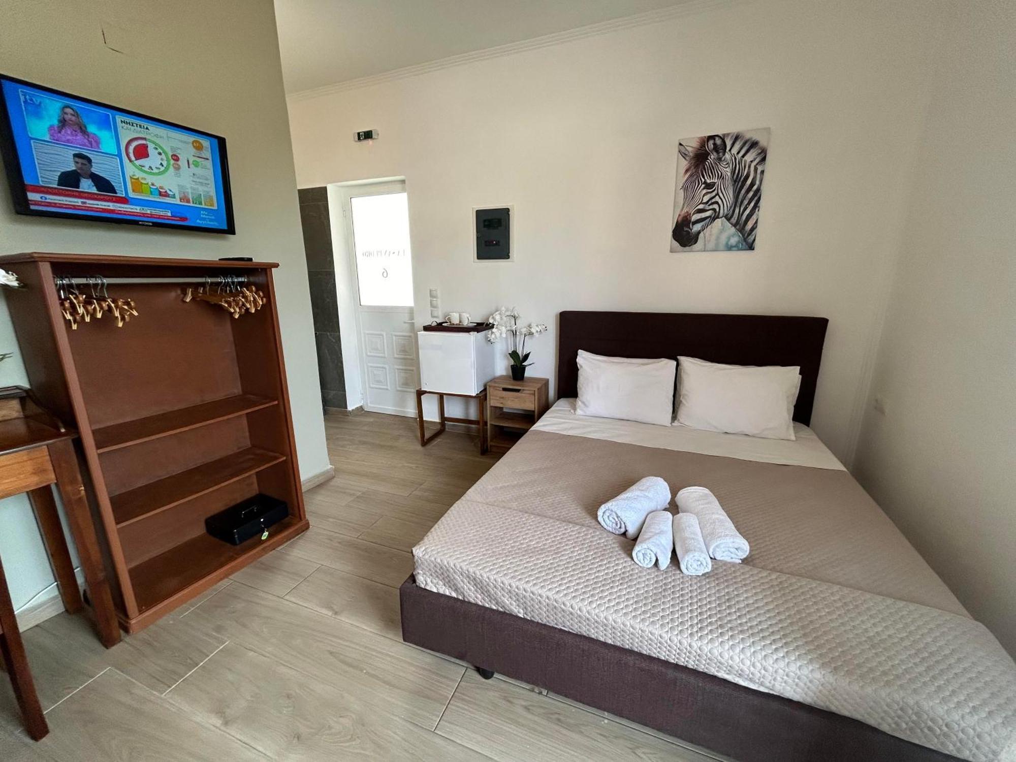 Pedro Navarino Vi Apartment *